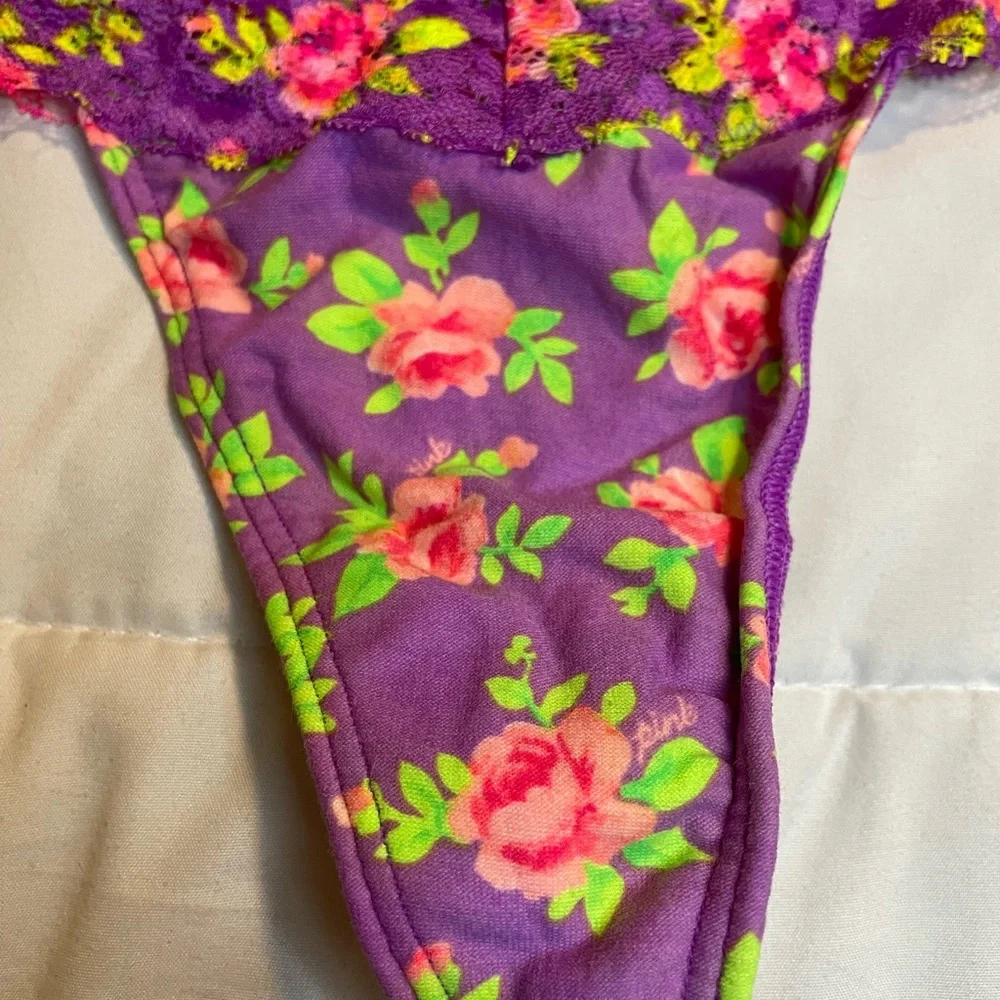 Victoria's Secret PINK Vintage Floral Thong Panty Size L NWOT Y2K